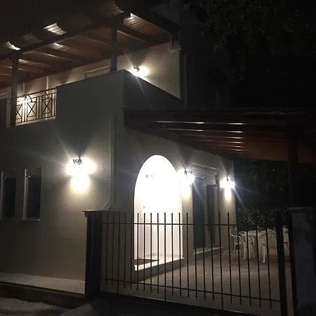 The Endless Blue Maisonette * Paleochora